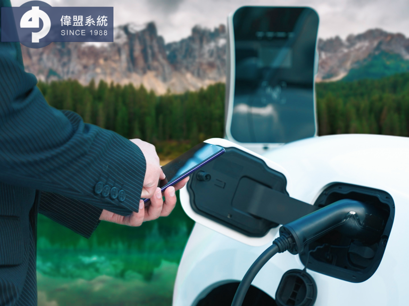 純電動車市場仍有變數，混合動力成折衷方案